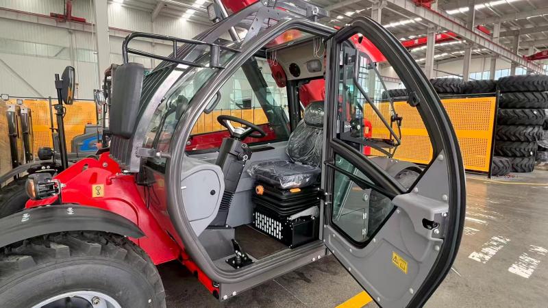 T2500 telehandler