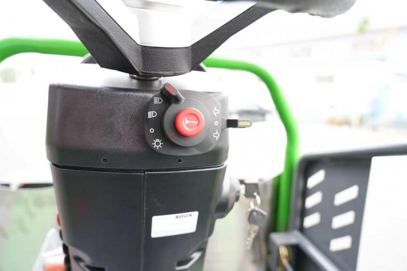W580 Wheel Loader
